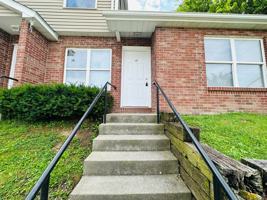 featured image of Elaine Court