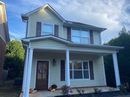 featured image of 1141 College Hill Rd