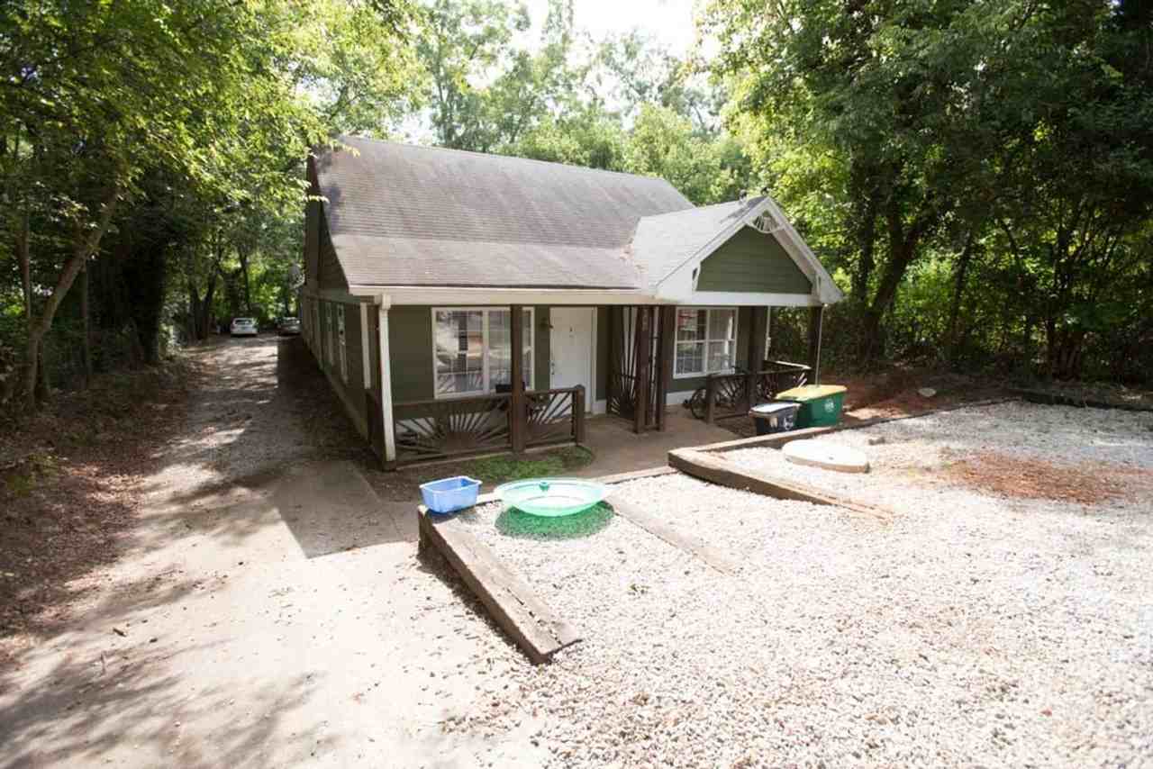 248 Vine St #B - Photo 2 of 2