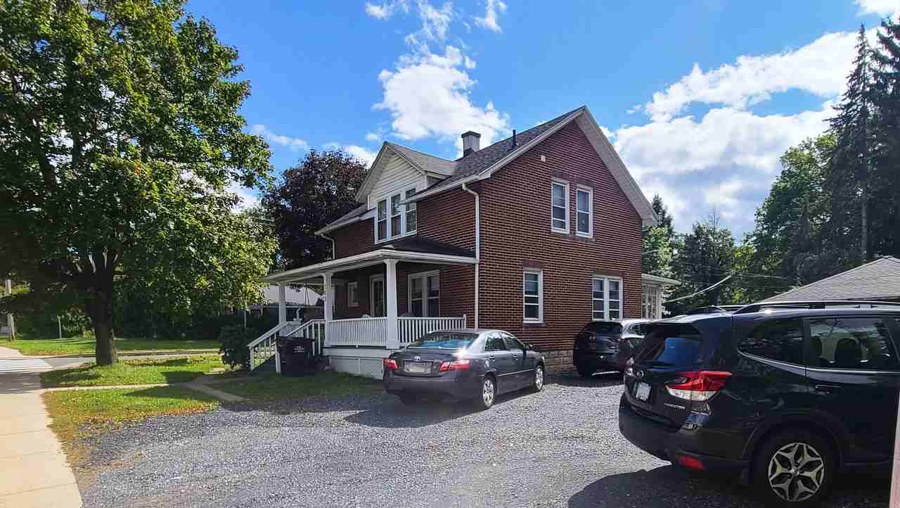 702 N Atherton St - Photo 2 of 5