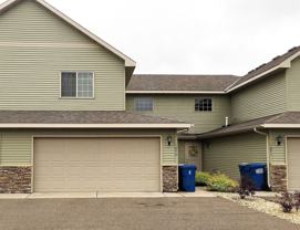 1675 20th Ave Ne - Photo 1 of 1