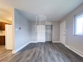 featured image of 1 Sunbury Est