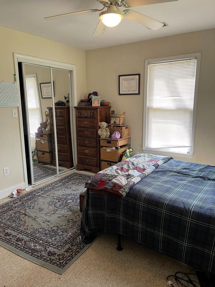 156 Athens Ave - Photo 4 of 6