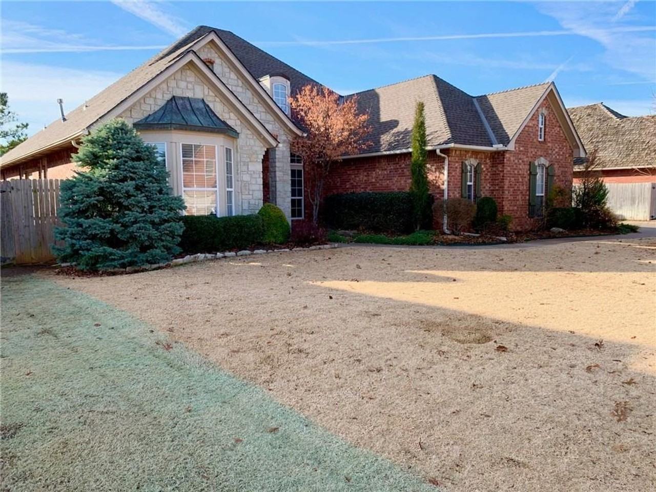 4020 Gloucester Ln - Photo 2 of 28