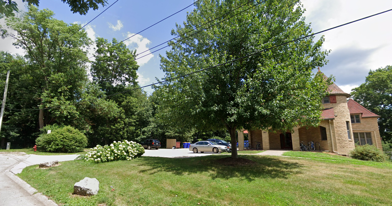 360 Ridgeland Avenue - Photo 4 of 20