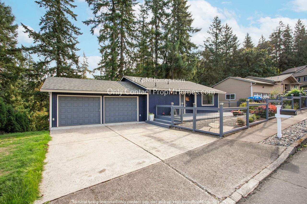 2282 Se Meadow Ct - Photo 2 of 36
