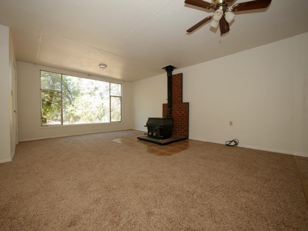 5824 Swiss Ranch Rd - Photo 3 of 11