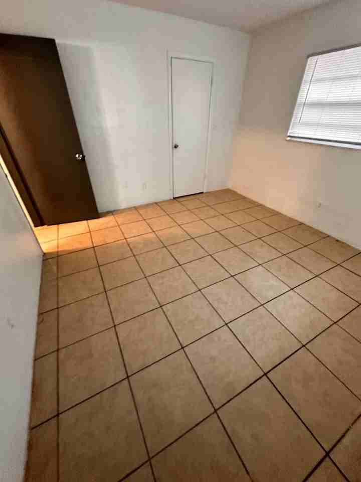 1217 Kennedy Rd - Photo 6 of 6