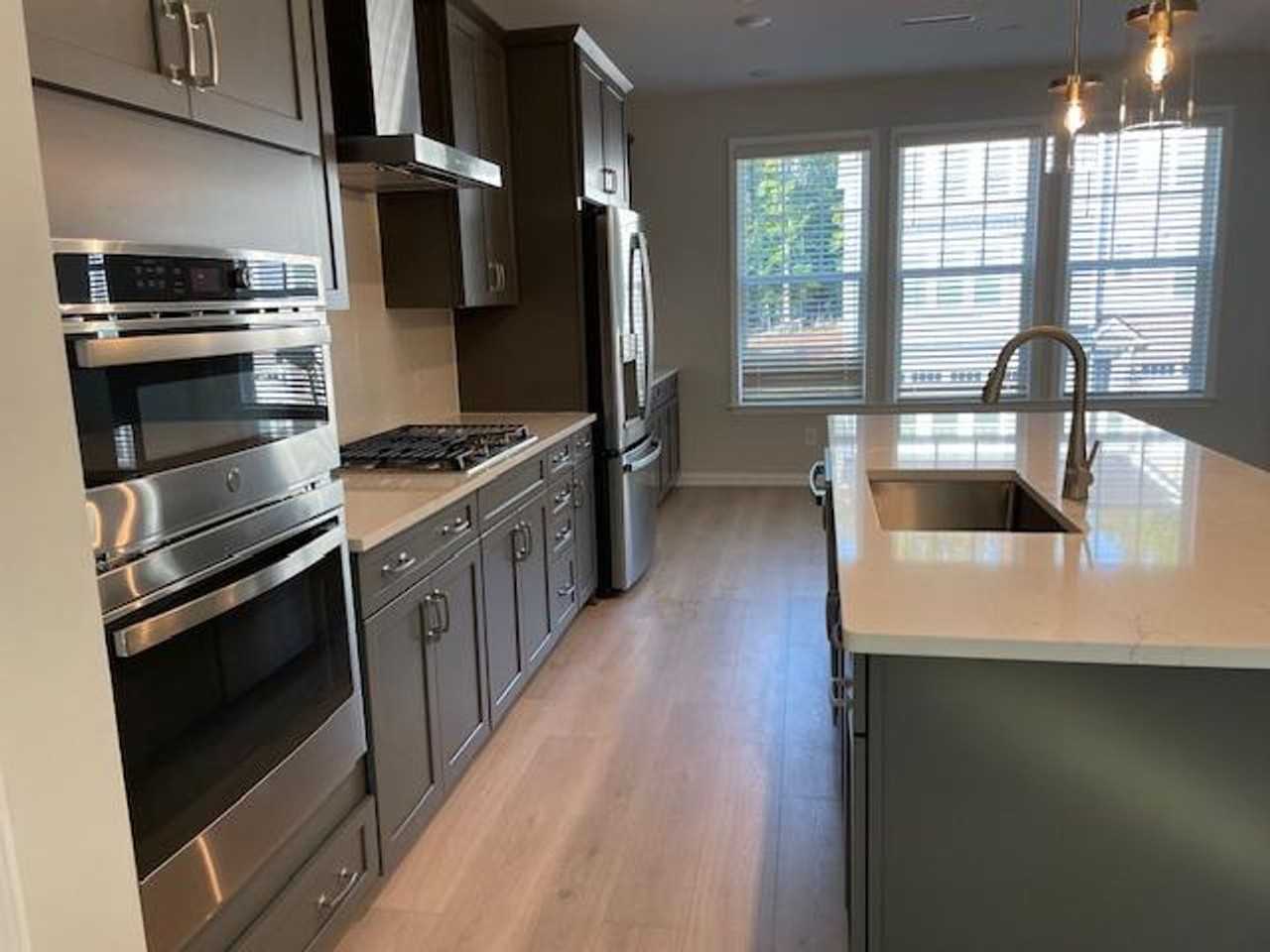 1988 Chipley Dr - Photo 5 of 26