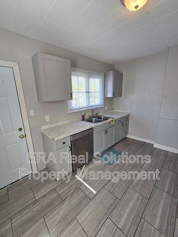 191 Dana Avenue - Photo 3 of 18