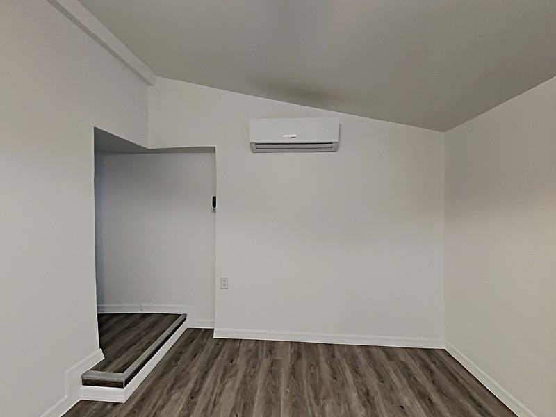 630 North Halifax Avenue - Photo 5 of 18