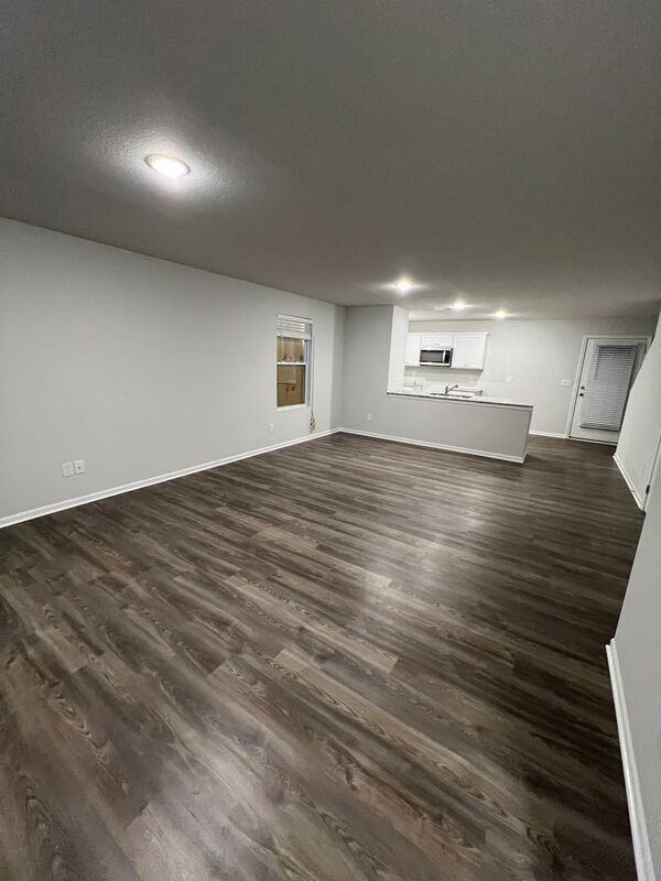 4107 Olive St - Photo 3 of 37