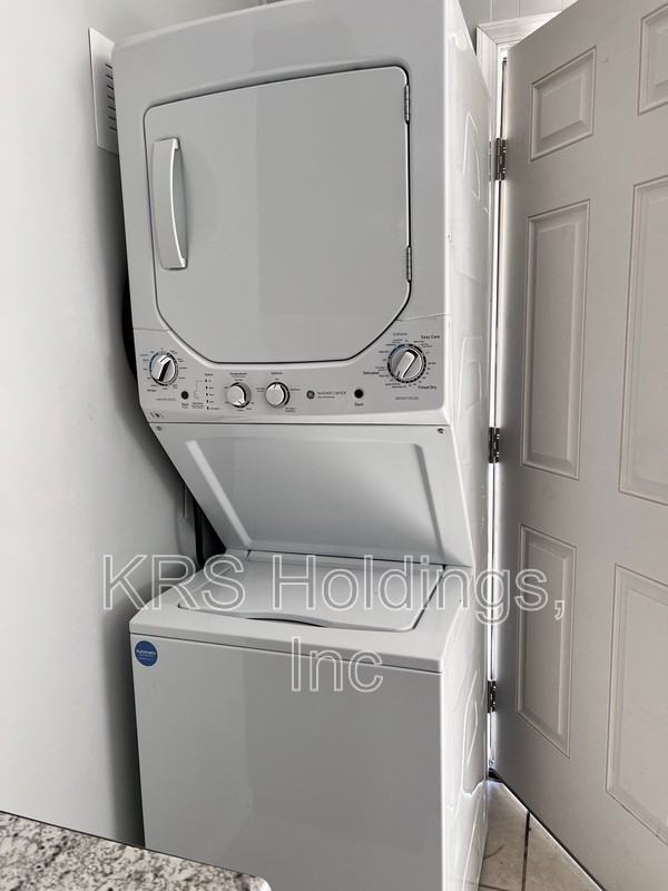 2501 Alfalfa Ln #2501 - Photo 2 of 9