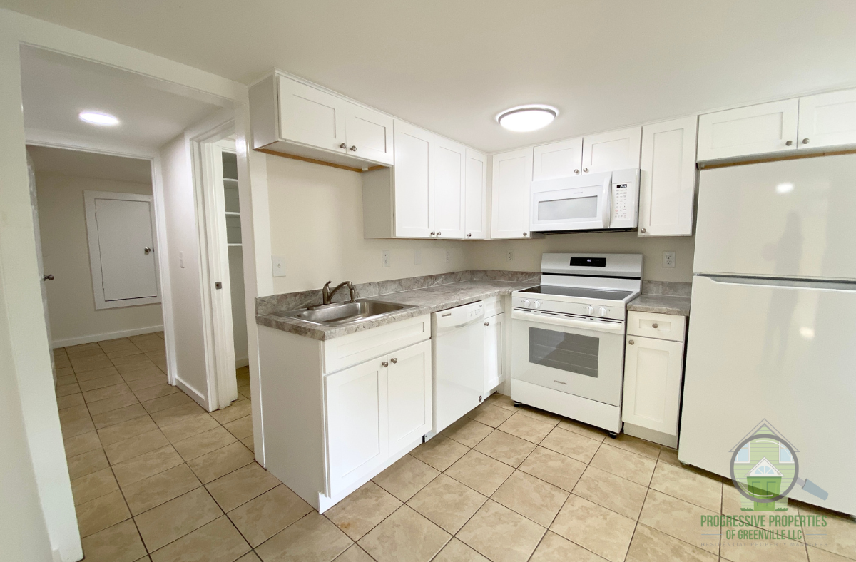 8 Balsam Dr. Unit C - Photo 2 of 9