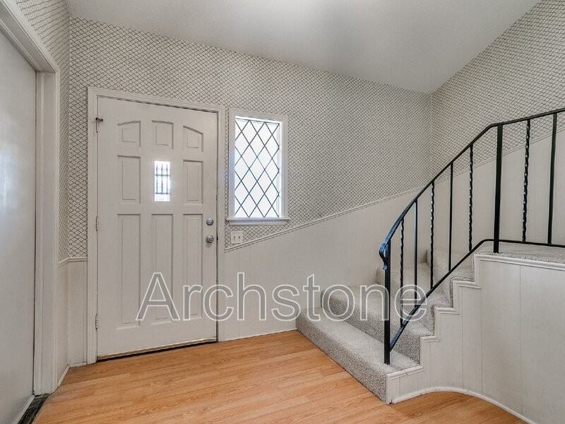 6308 N Villa Ave - Photo 2 of 43