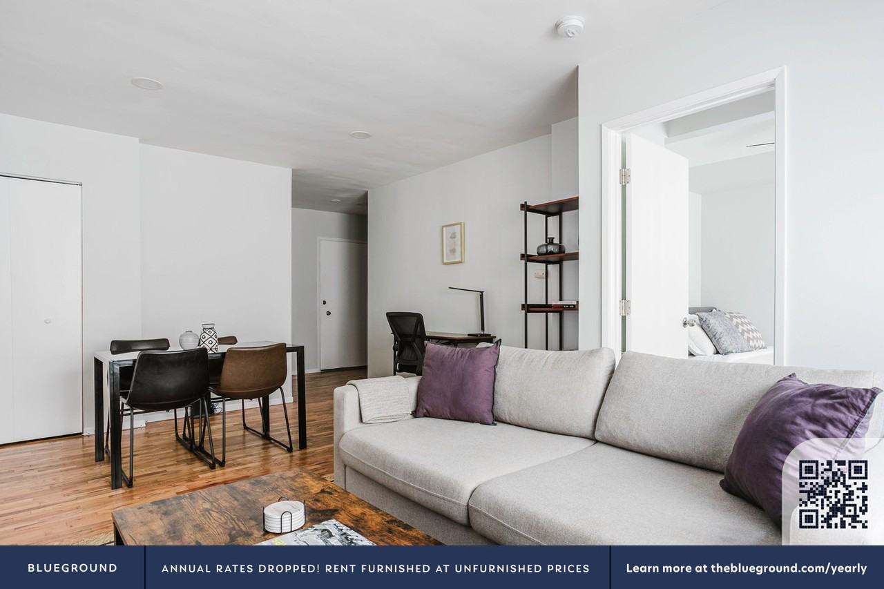 12323 Texas Avenue - Photo 4 of 31