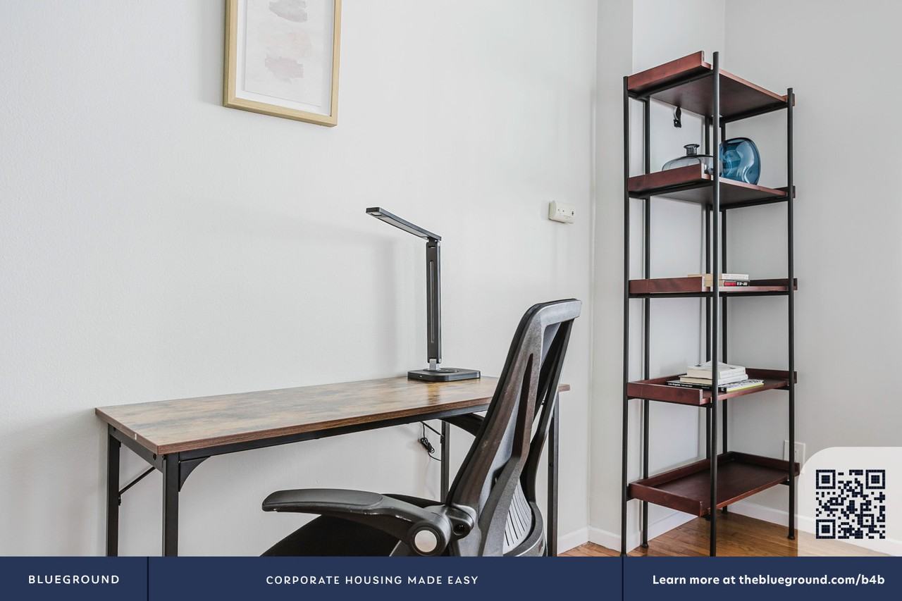 12323 Texas Avenue - Photo 6 of 31