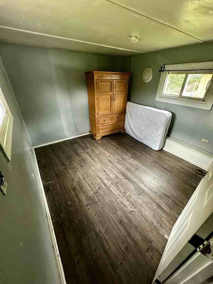 202 Dodge Avenue - Photo 3 of 8