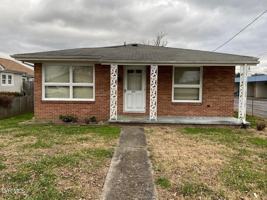 featured image of 1613 F Street