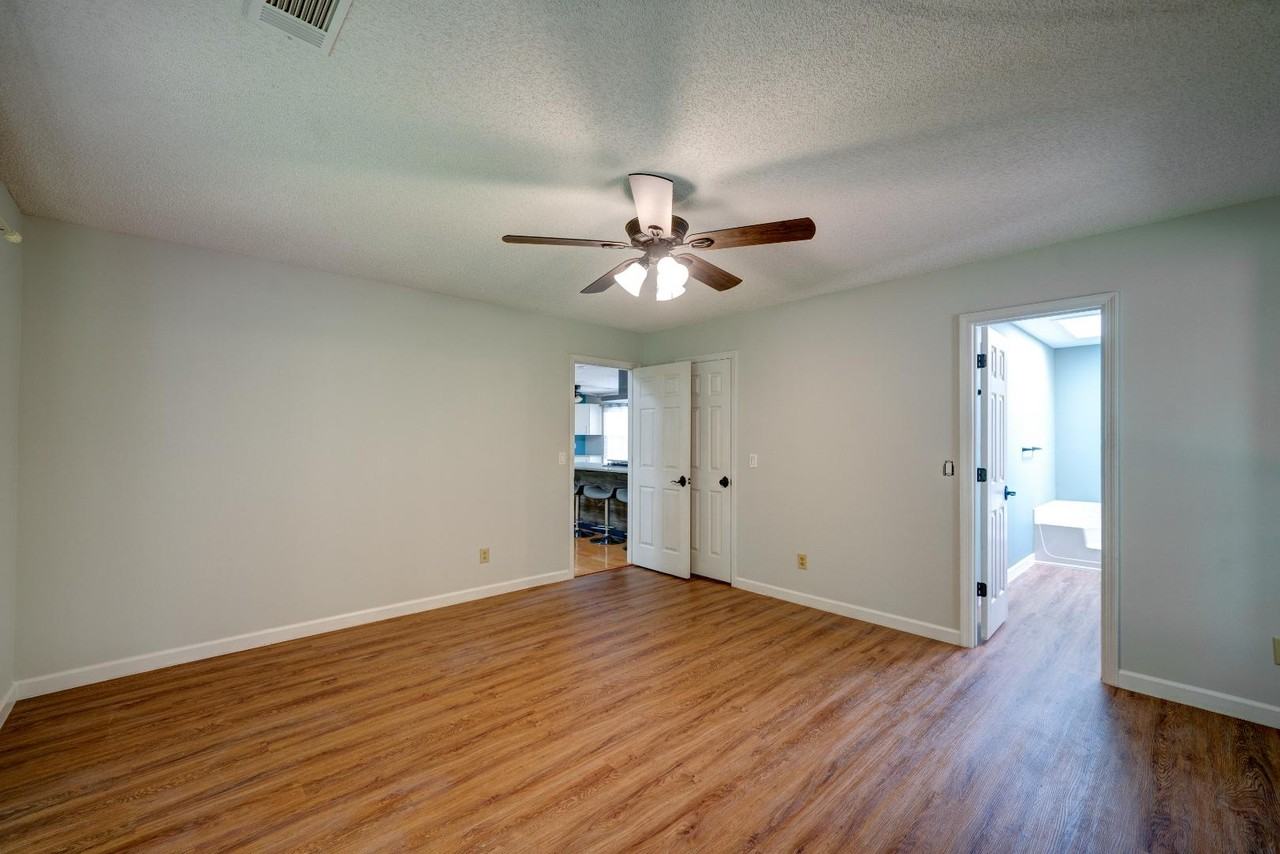 2138 Crippled Oak Trl - Photo 3 of 10