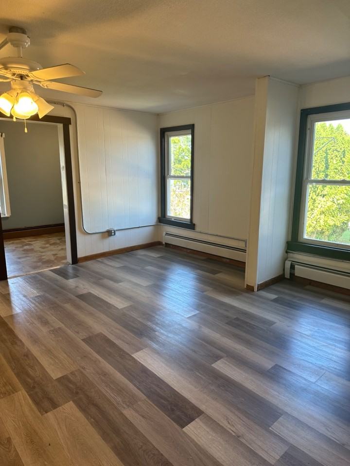 300 Cedar St. - Photo 2 of 23