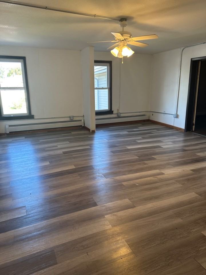 300 Cedar St. - Photo 3 of 23