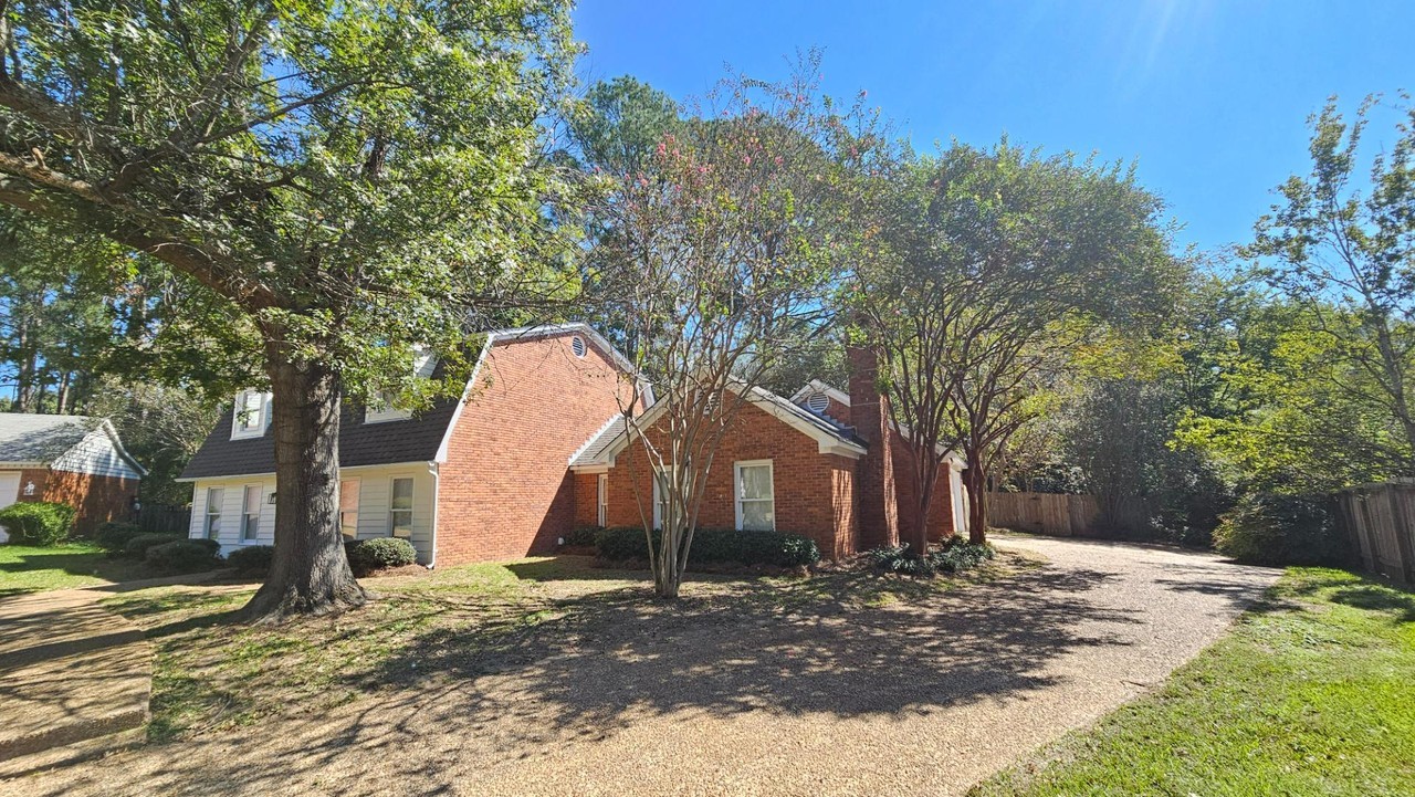 288 Park Lane Ct - Photo 2 of 34