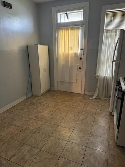 3438 Gasconade St - Photo 5 of 10