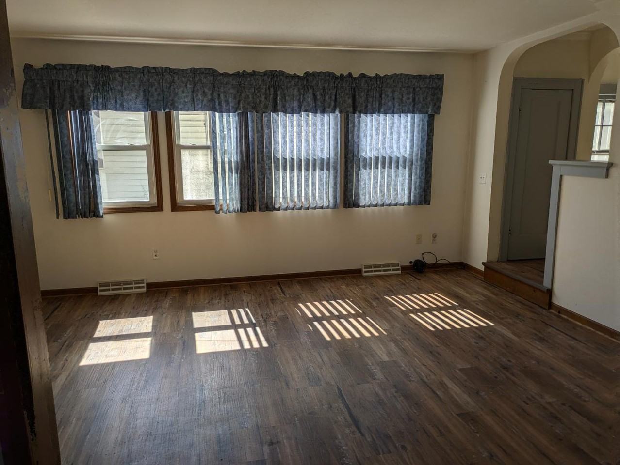 Douglas Road - Photo 3 of 10