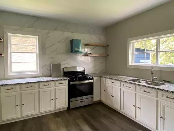 222 12th Ave - Photo 2 of 18