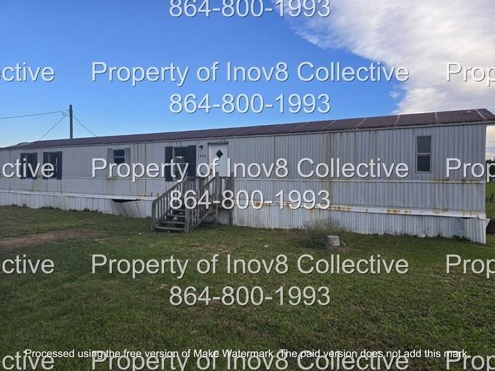 1808 Fireball Ln - Photo 2 of 11