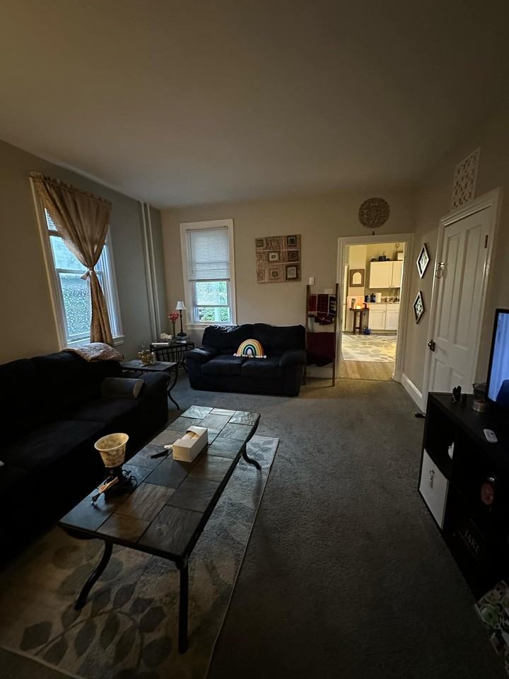 119 North Perry Street #1 - Photo 2 of 10