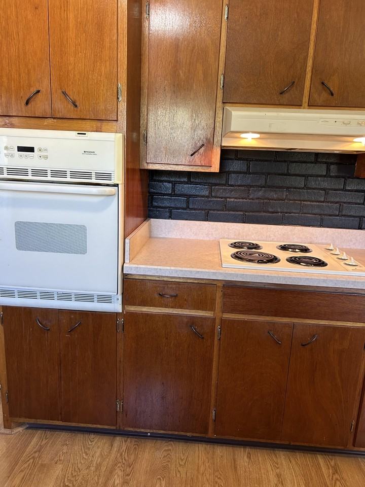 520 30th Ave N #NA - Photo 2 of 12