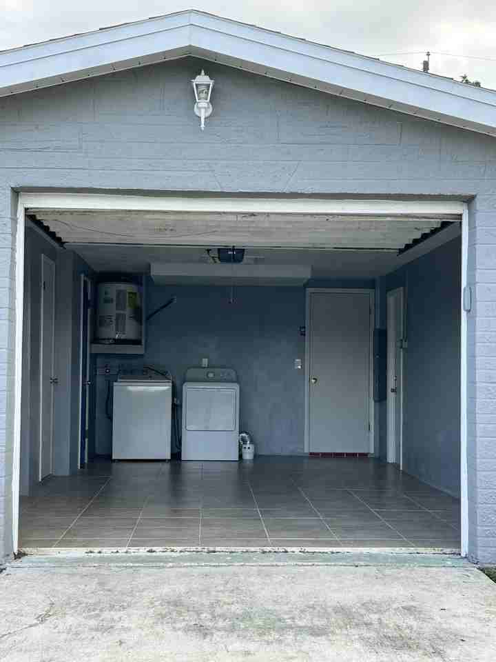 1645 Plum Tree Rd #NA - Photo 3 of 8