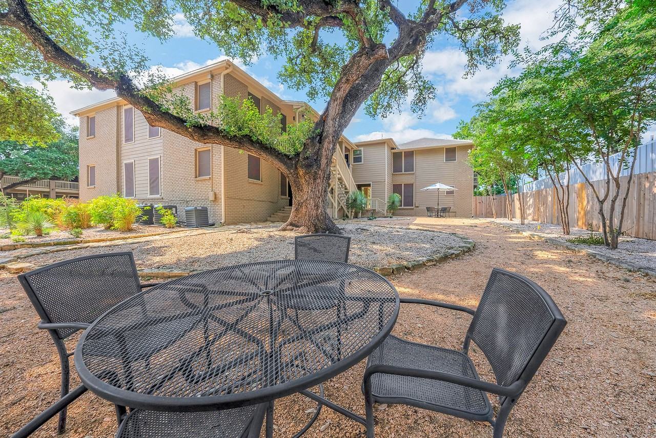 Bouldin Creek Apartments - Photo 5 of 30