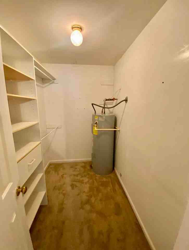 702 Brook Meadow Ct - Photo 7 of 12