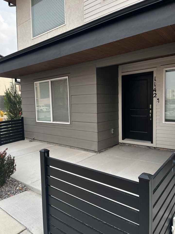 1142 W 310 S - Photo 2 of 14