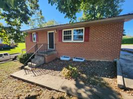 featured image of 15475 Oak Road