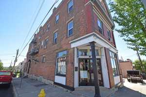 featured image of 335 W Mcmillan St