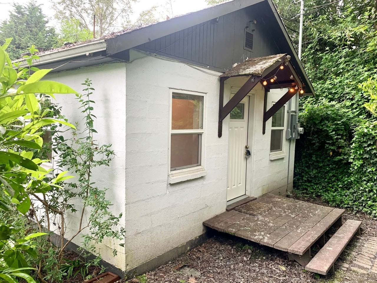 2317 12th Ave S - Photo 2 of 40