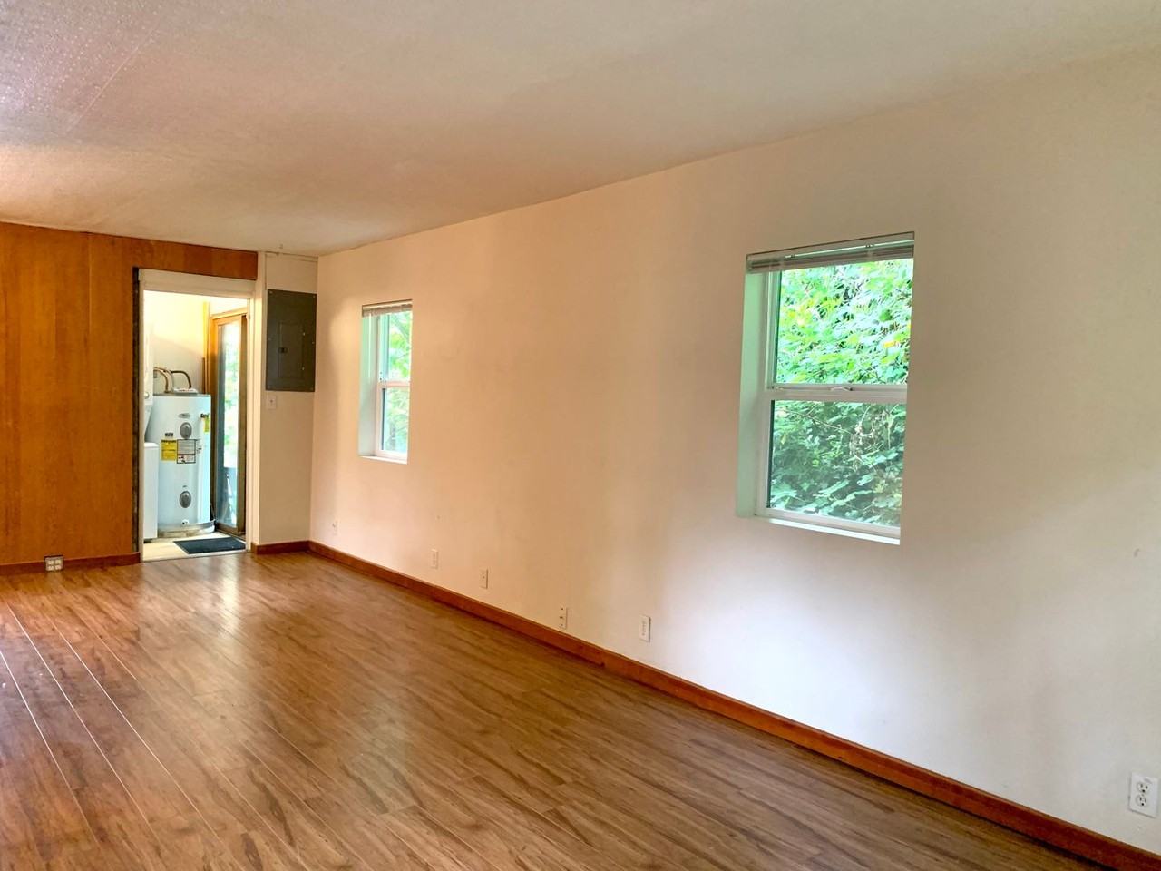 2317 12th Ave S - Photo 3 of 40