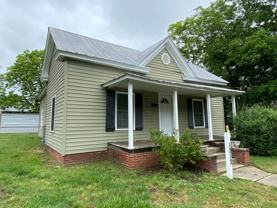 1013 Attica St - Photo 1 of 1