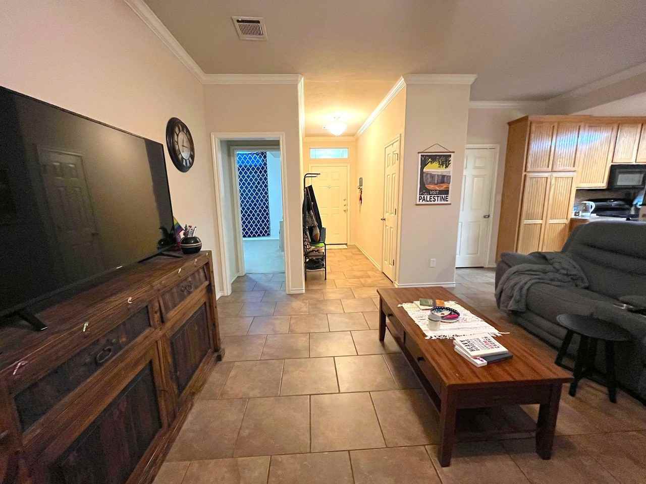 925 Crystal Dove Avenue - Photo 2 of 11