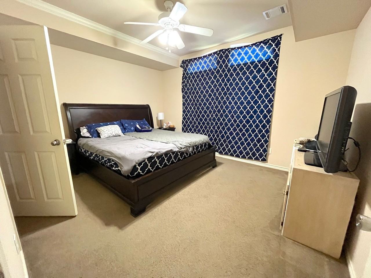 925 Crystal Dove Avenue - Photo 6 of 11