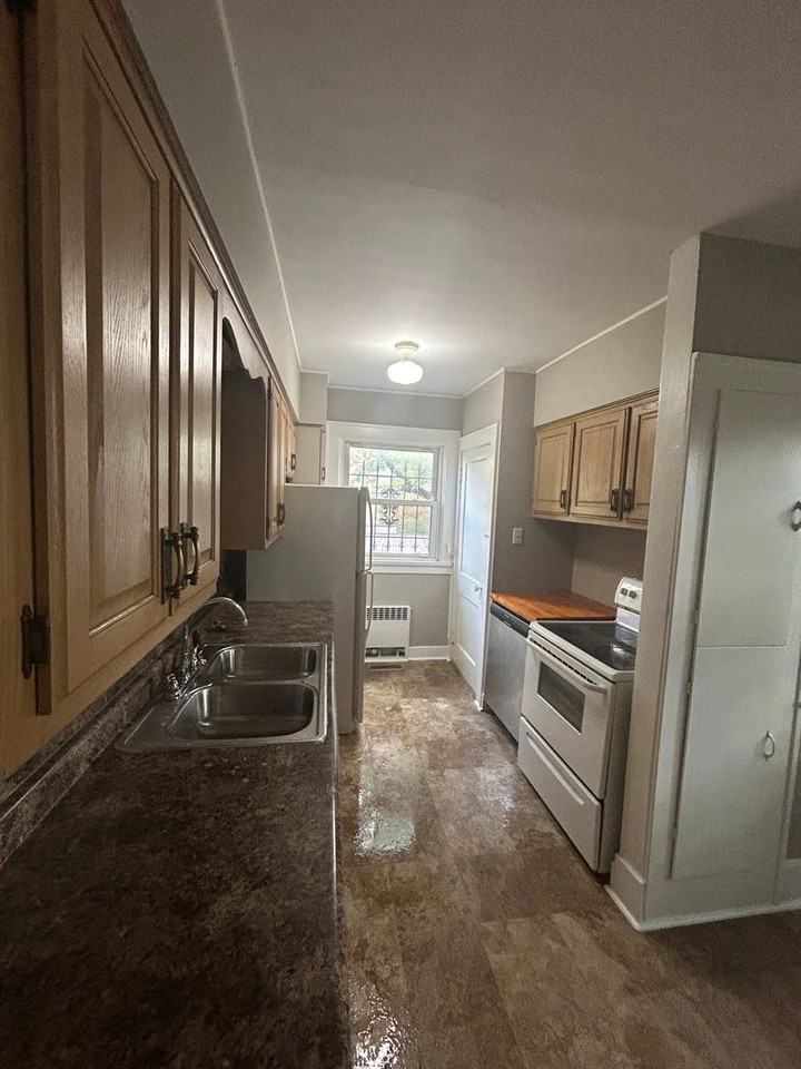 301 W Foster Pkwy - Photo 3 of 7