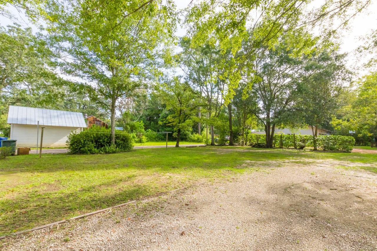 222 W Myrtle Ave - Photo 3 of 20