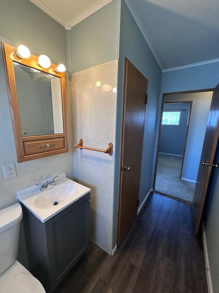 2450 3rd Avenue - Photo 6 of 13