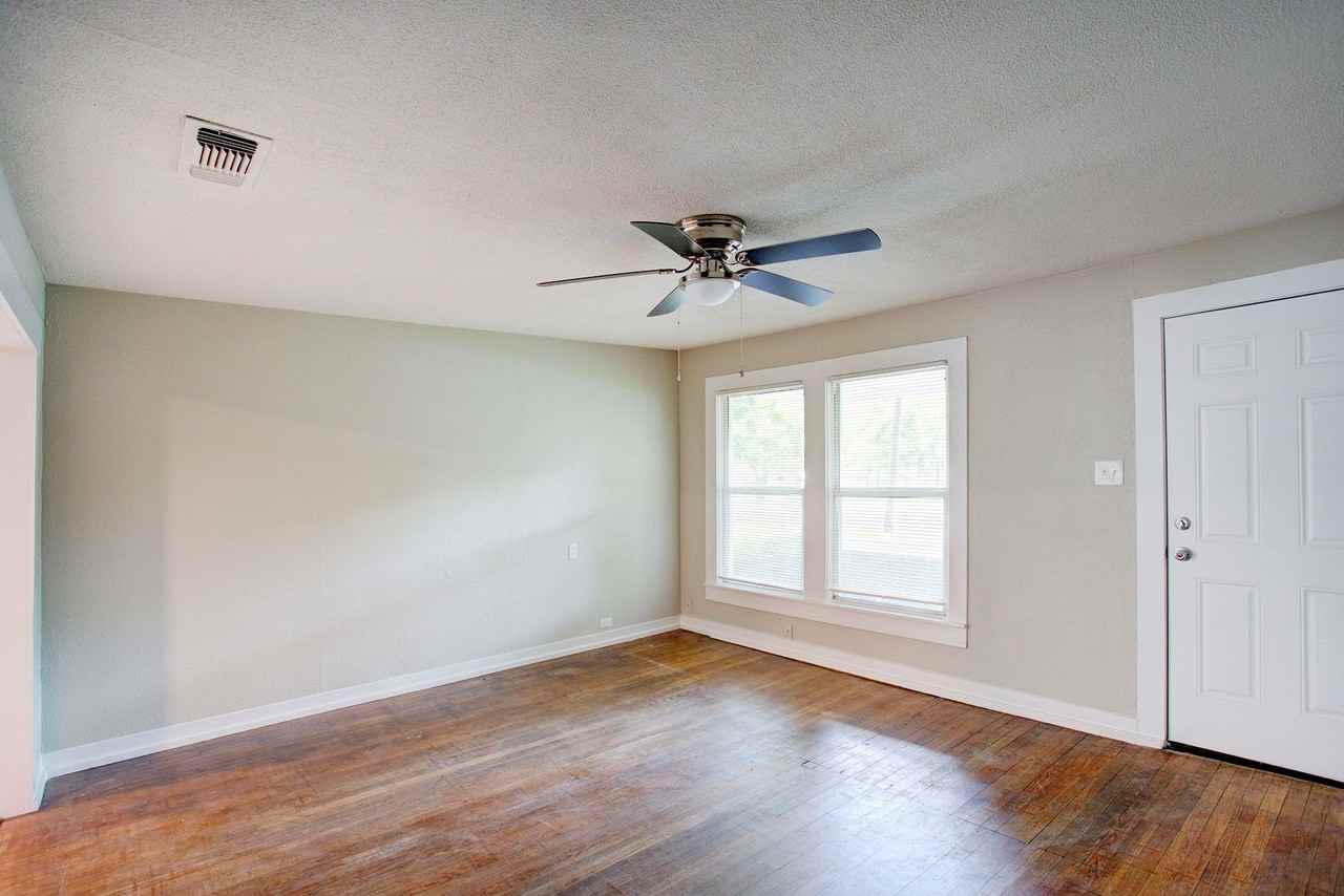 1005 N Buffalo Ave - Photo 5 of 18