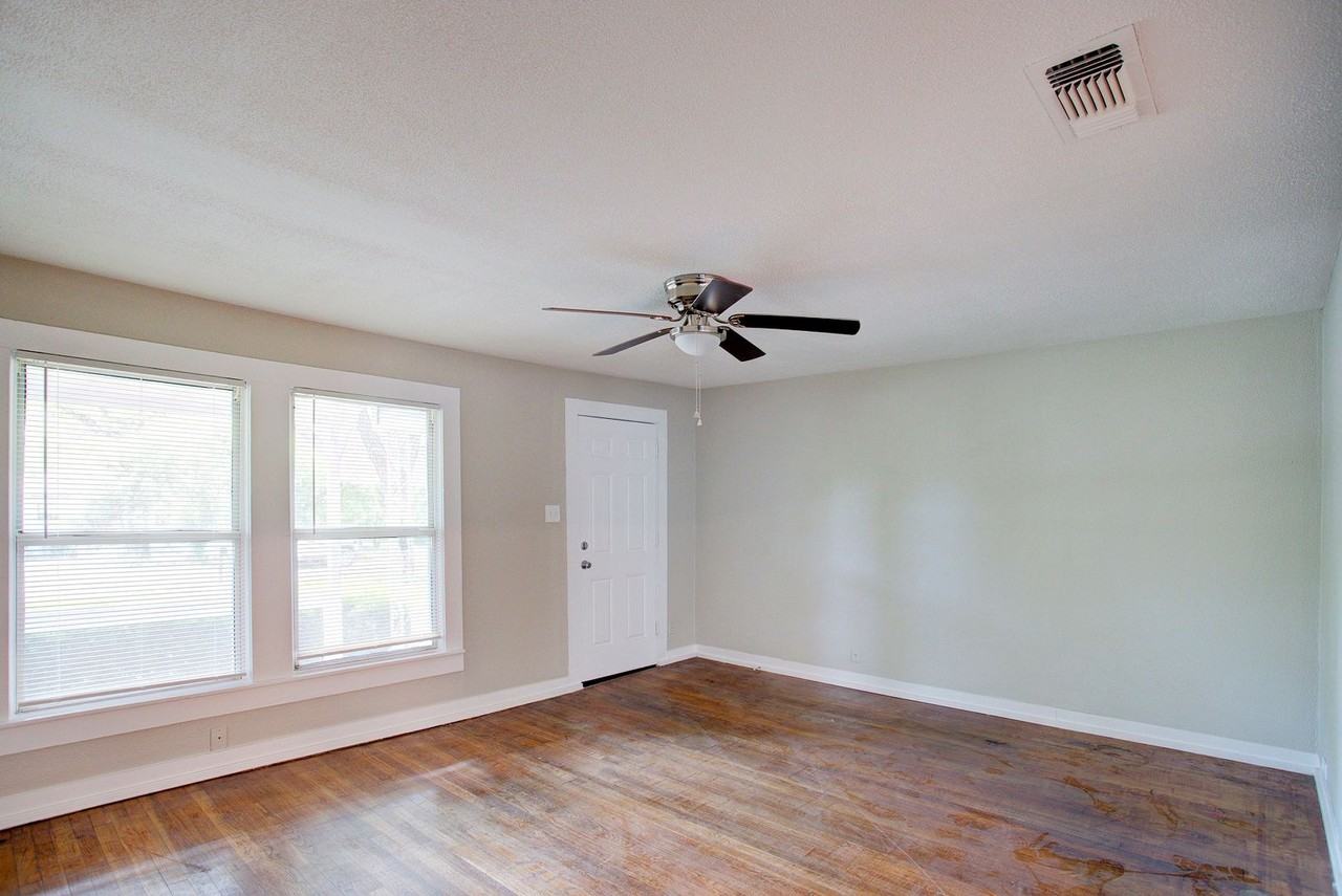 1005 N Buffalo Ave - Photo 6 of 18