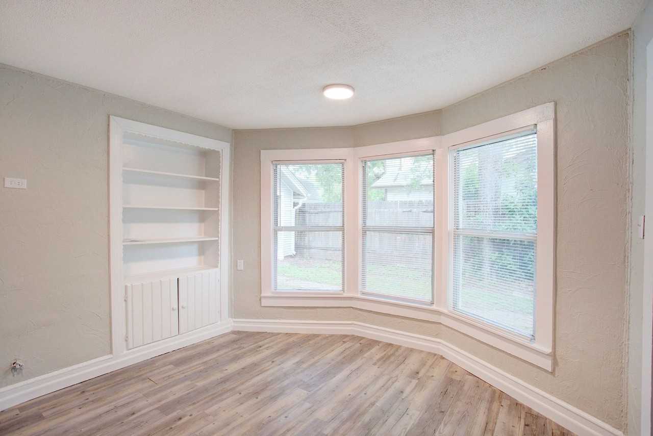 1005 N Buffalo Ave - Photo 7 of 18